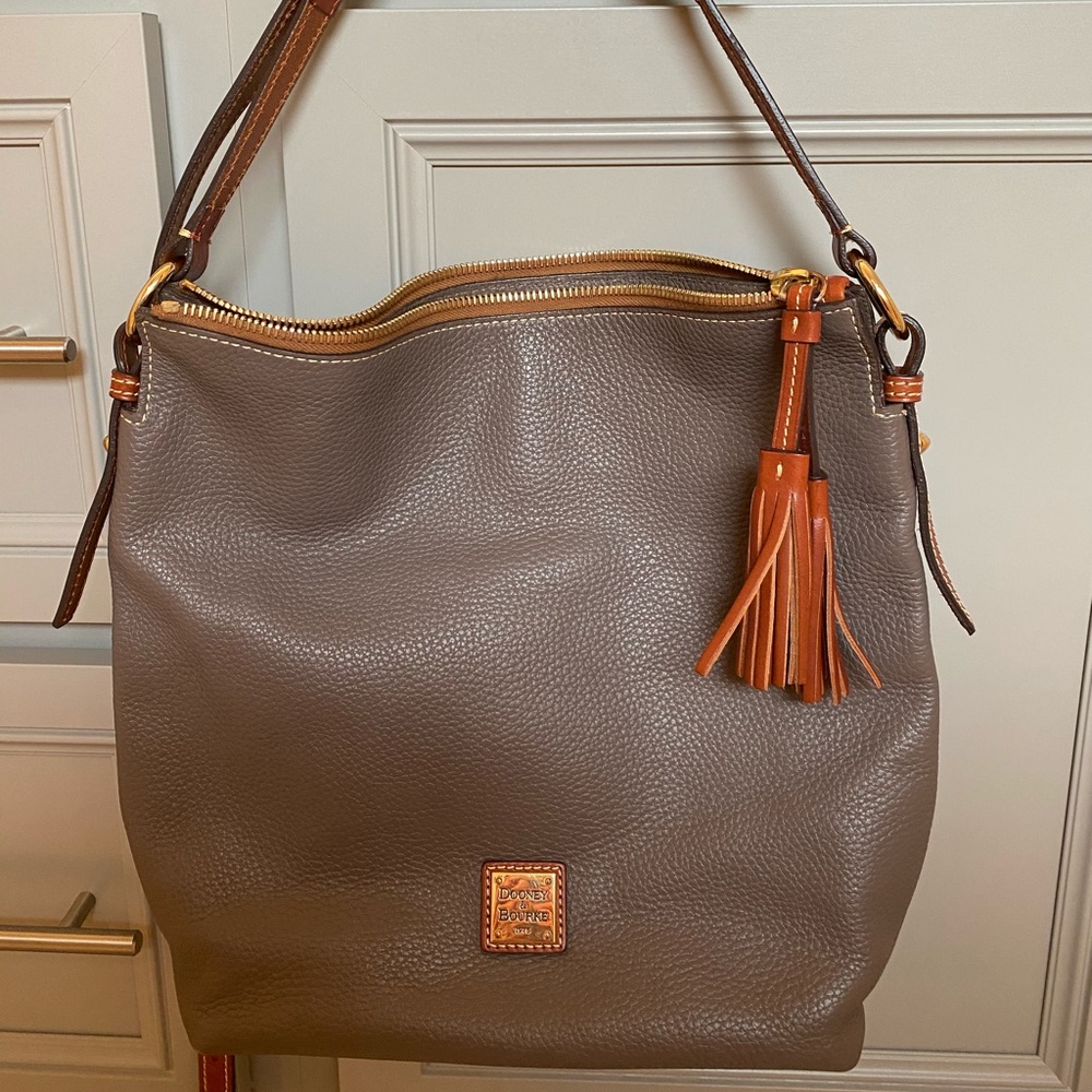 Dooney and bourke shoulder and crossbody bag